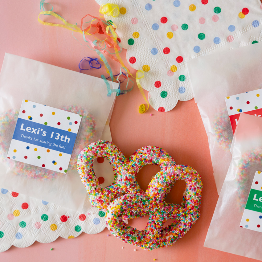 Avery® Print-to-the-Edge Square Labels 2" x 2" 300/pkg