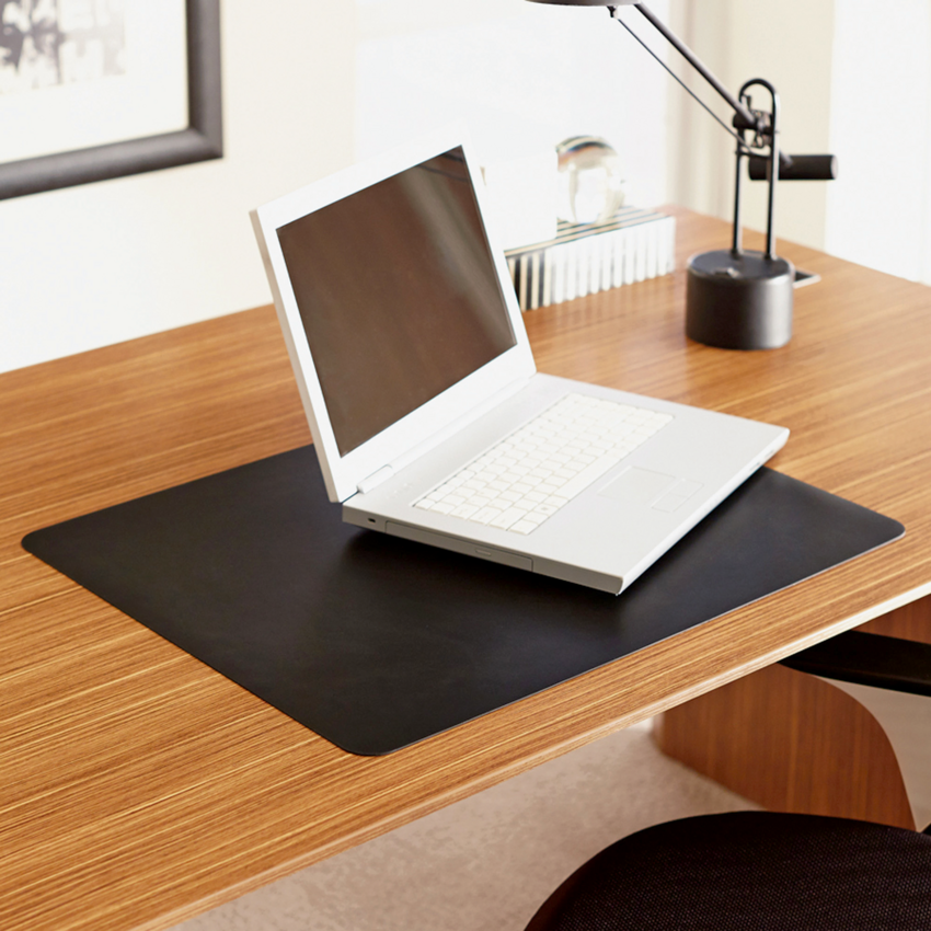Lorell Desk Pad Anti-Static 20" x 36" Black